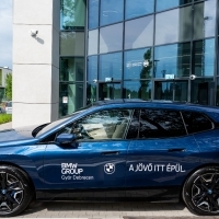 Lendületes fejlődés 2023-ban is – mérföldkövek a debreceni BMW gyár életében